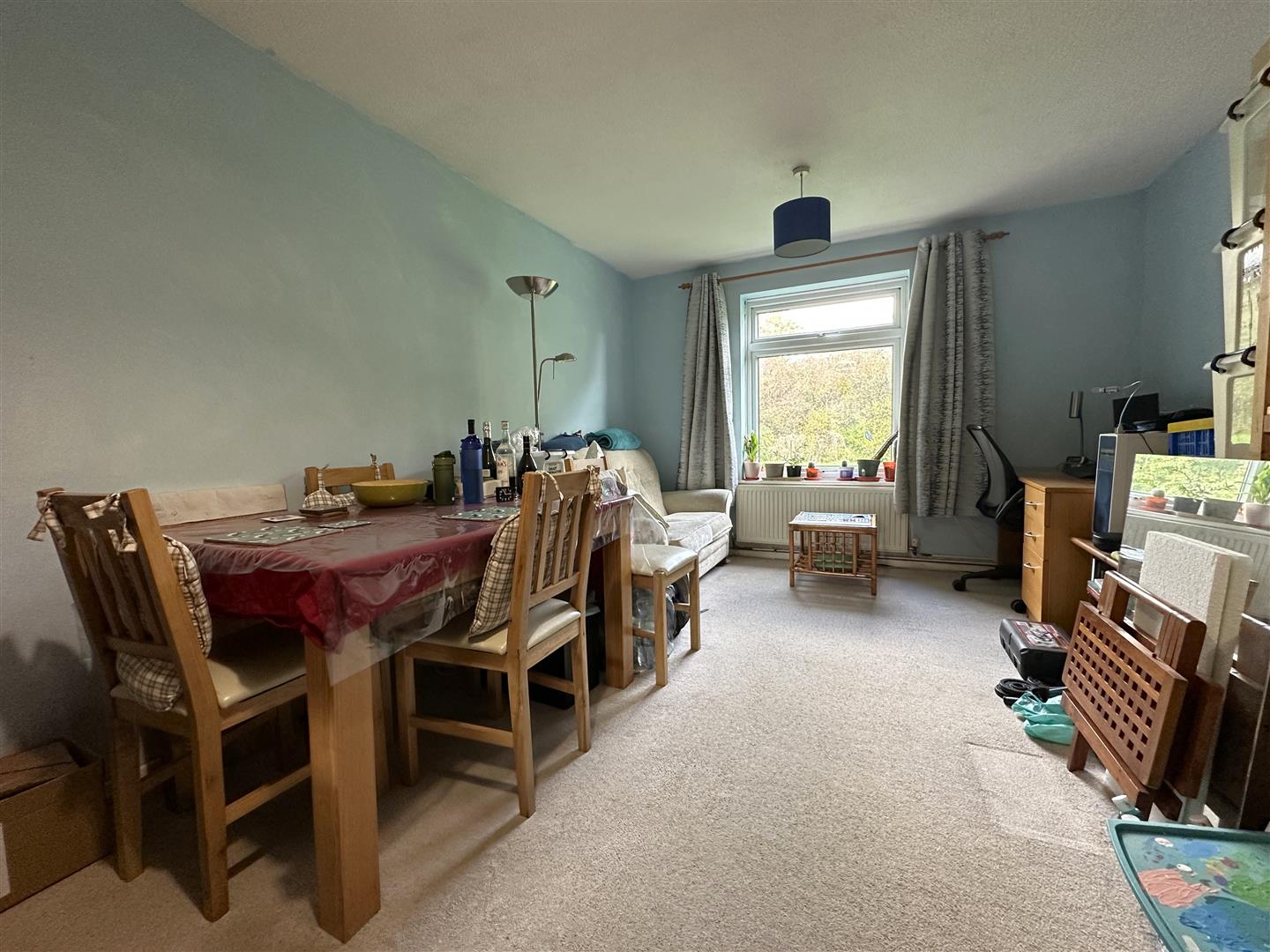 Charter Road, Chippenham